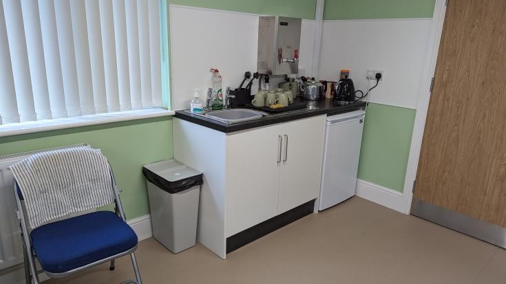 Hwb Rhuddlan small kitchen area